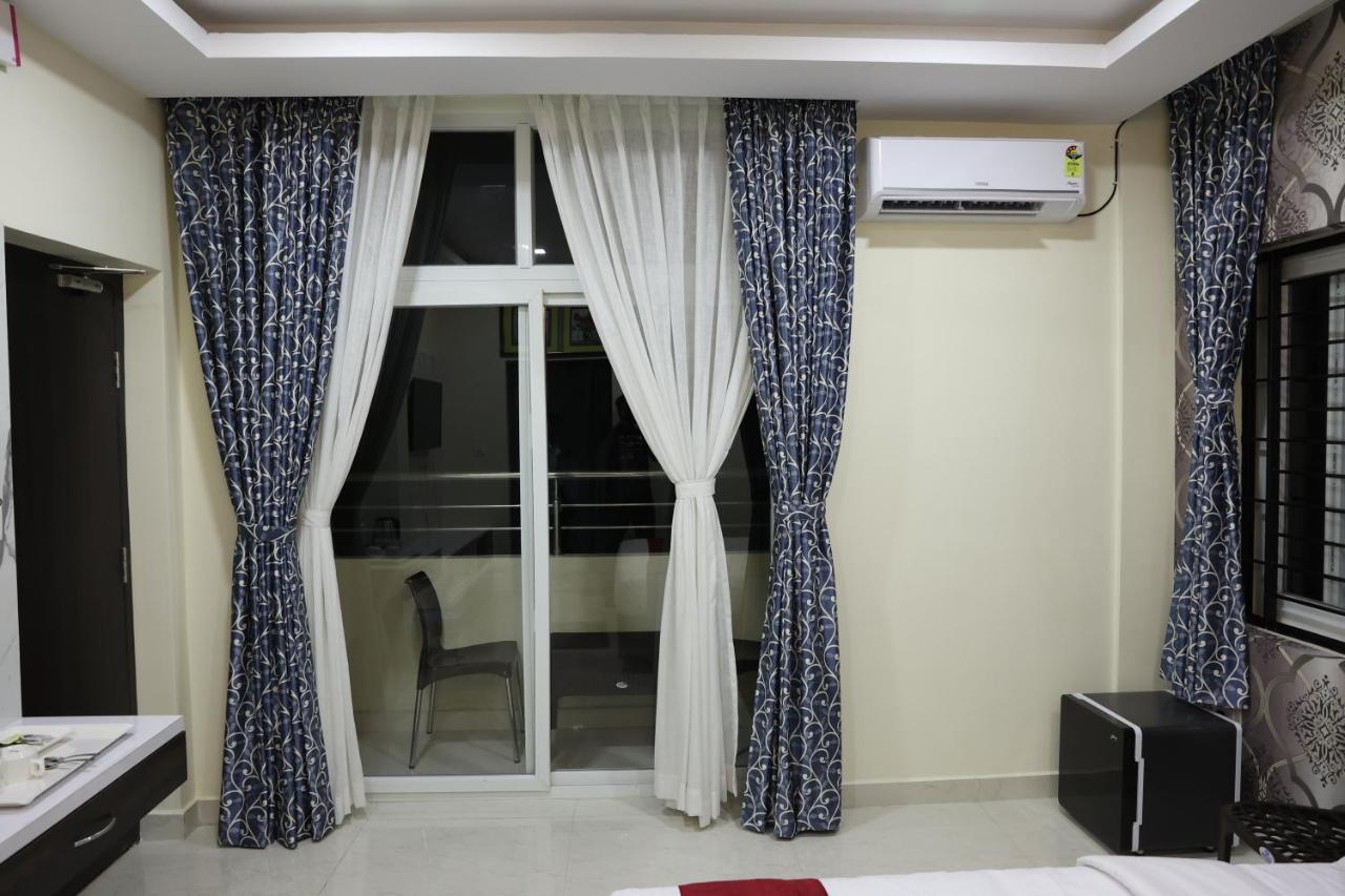 Sunshine International Boarding & Lodging Belur  Zewnętrze zdjęcie