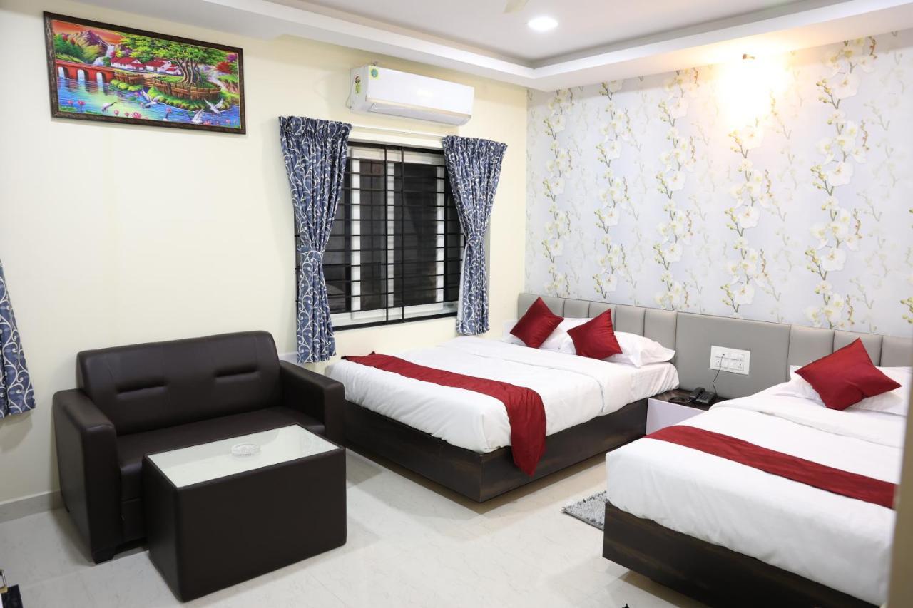 Sunshine International Boarding & Lodging Belur  Zewnętrze zdjęcie