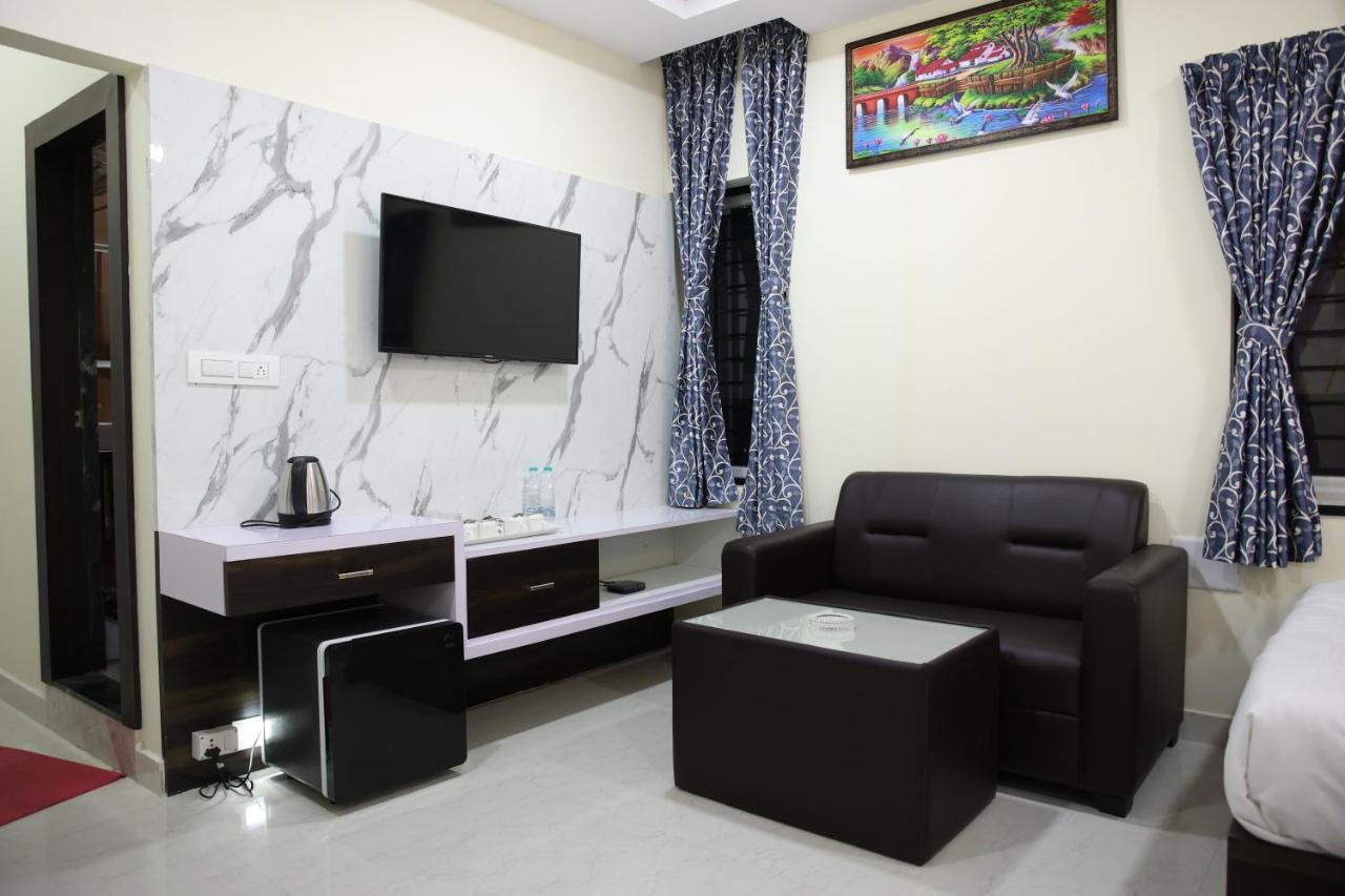 Sunshine International Boarding & Lodging Belur  Zewnętrze zdjęcie