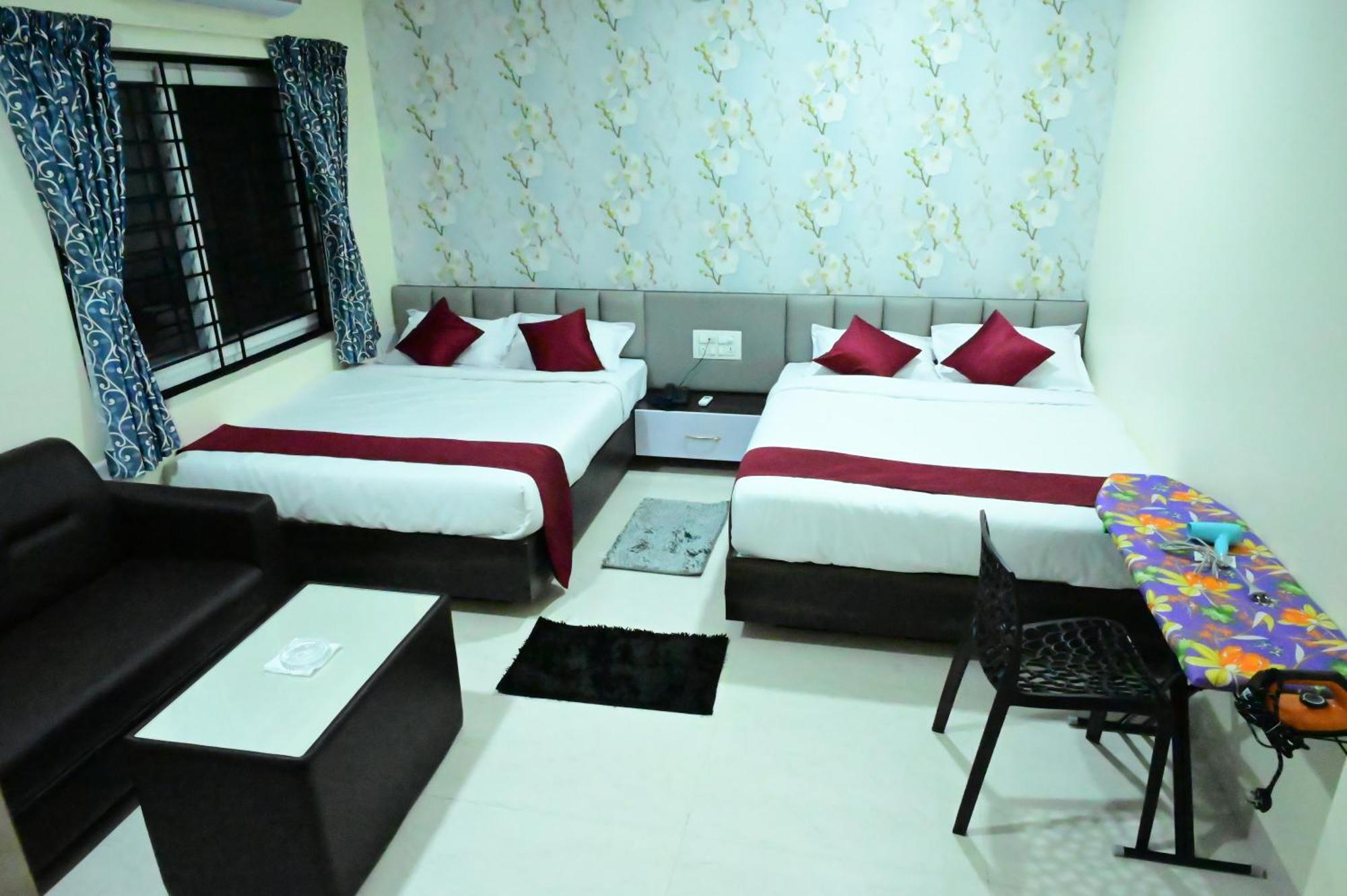 Sunshine International Boarding & Lodging Belur  Zewnętrze zdjęcie